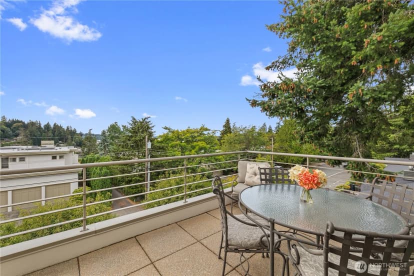 Property photo for 101 99th Avenue Ne #301, Bellevue photo 14
