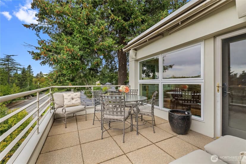 Property photo for 101 99th Avenue Ne #301, Bellevue photo 35