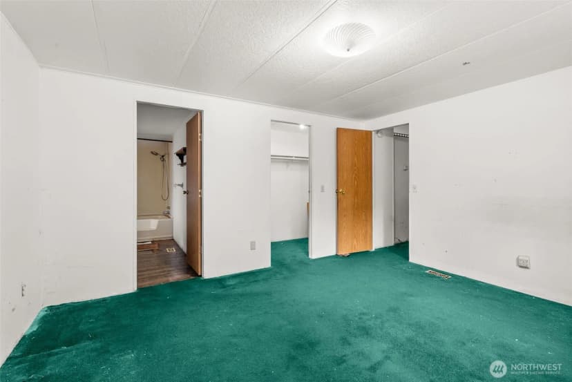 Property photo for 8034 Normandy Place Se, Olympia photo 12
