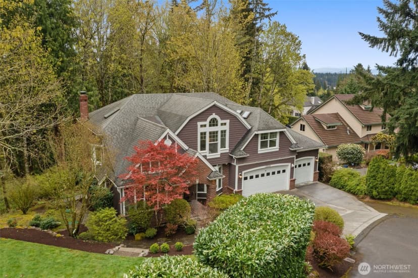 Property photo for 15820 104th Avenue Ne, Bothell photo 2