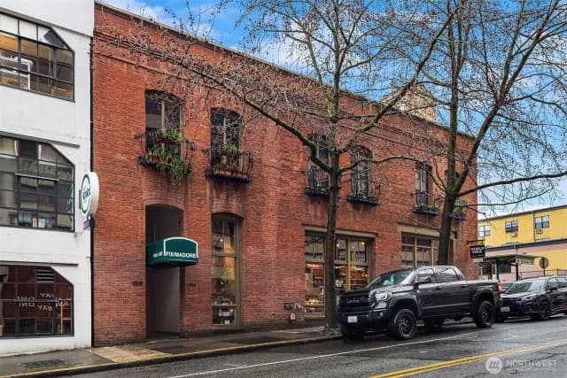Property photo for 1507 Western Avenue #r201, Seattle