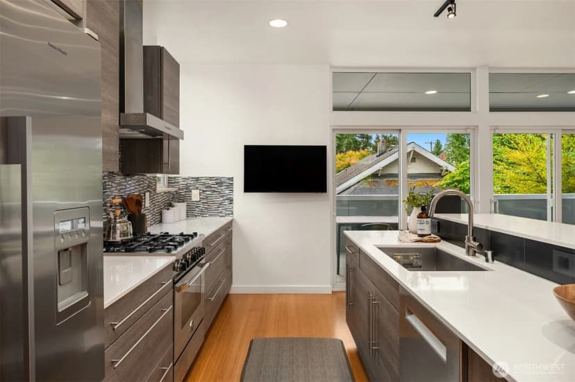 Property photo for 649 Nw 83rd Street, Seattle photo 15