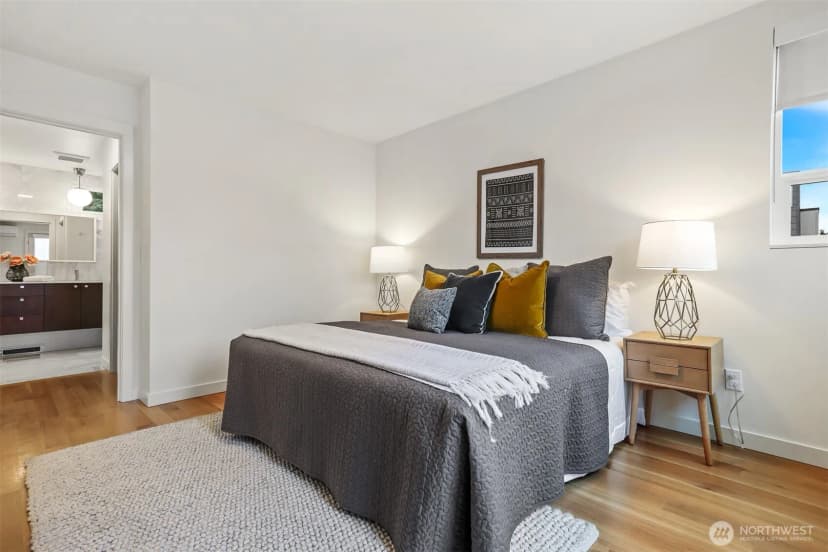 Property photo for 3641 22nd Avenue W #unit E, Seattle photo 20