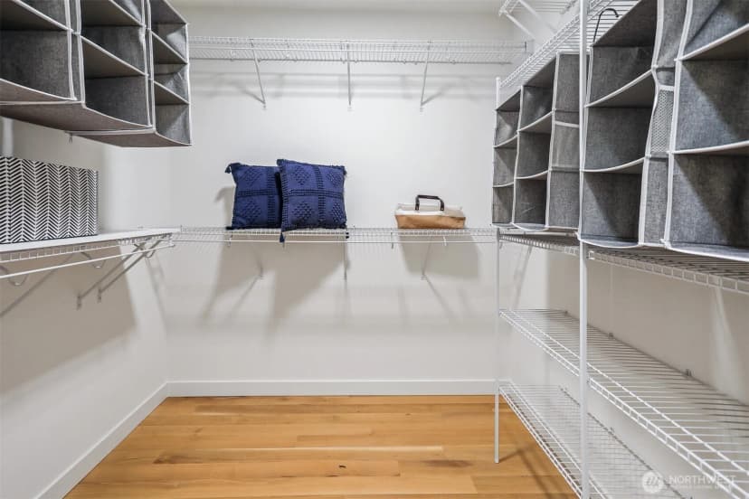 Property photo for 3641 22nd Avenue W #unit E, Seattle photo 24