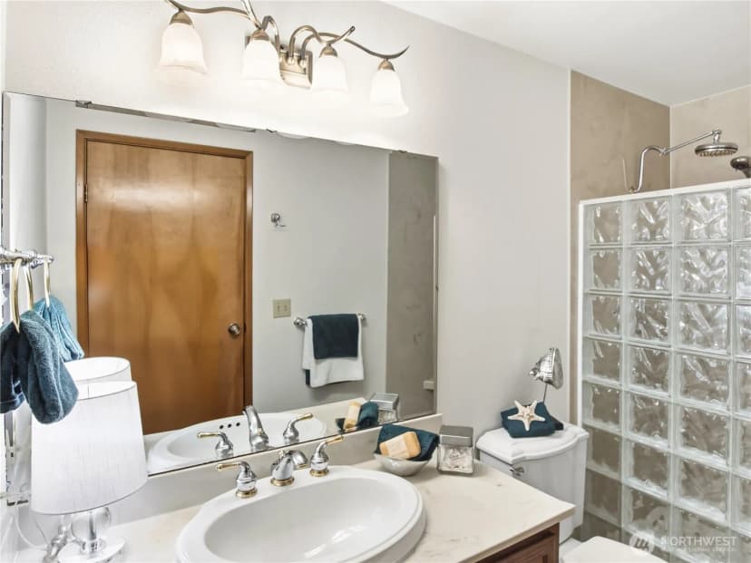 Property photo for 9811 67th Avenue Ct E, Puyallup photo 16