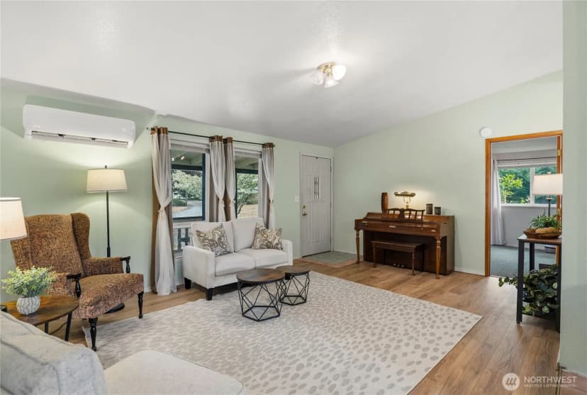 Property photo for 12517 Kapowsin Highlands Drive E, Graham photo 10