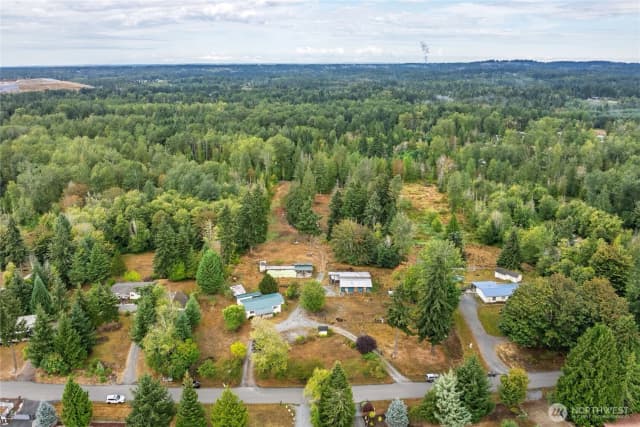 Property photo for 12517 Kapowsin Highlands Drive E, Graham