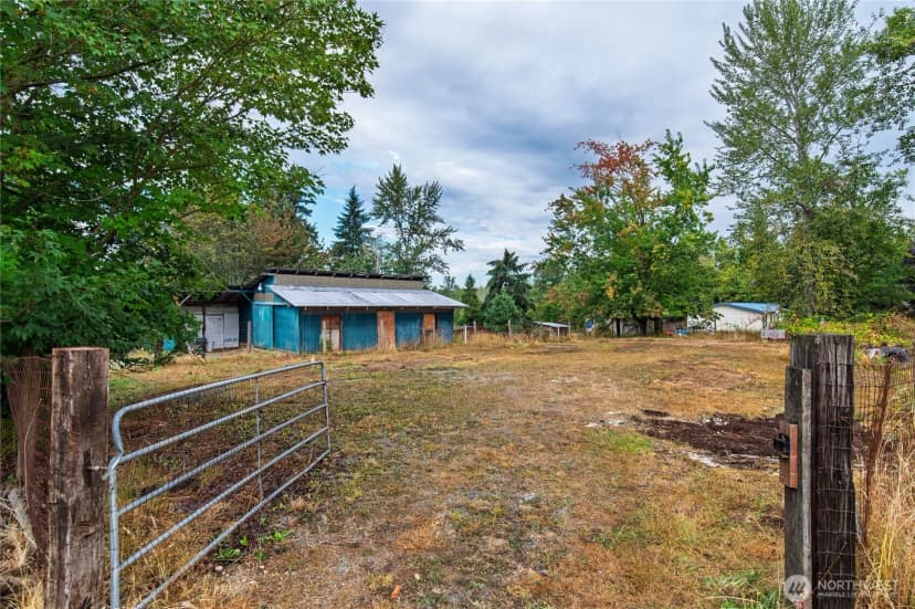 Property photo for 12517 Kapowsin Highlands Drive E, Graham photo 6