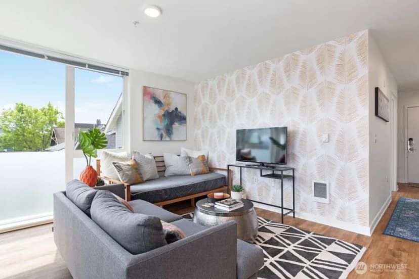 Property photo for 1601 N 45th Street #214, Seattle photo 6