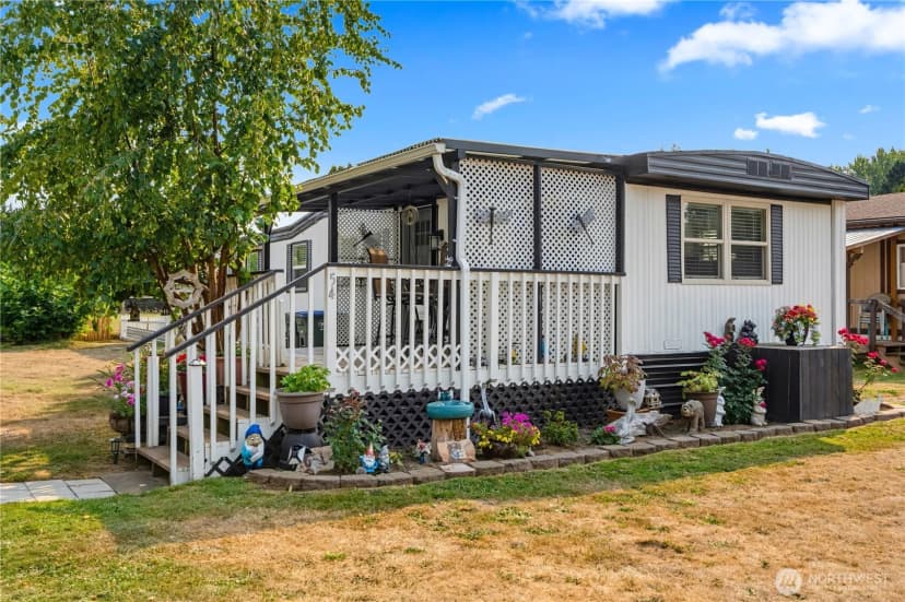 Property photo for 838 W Axton Road #54, Bellingham