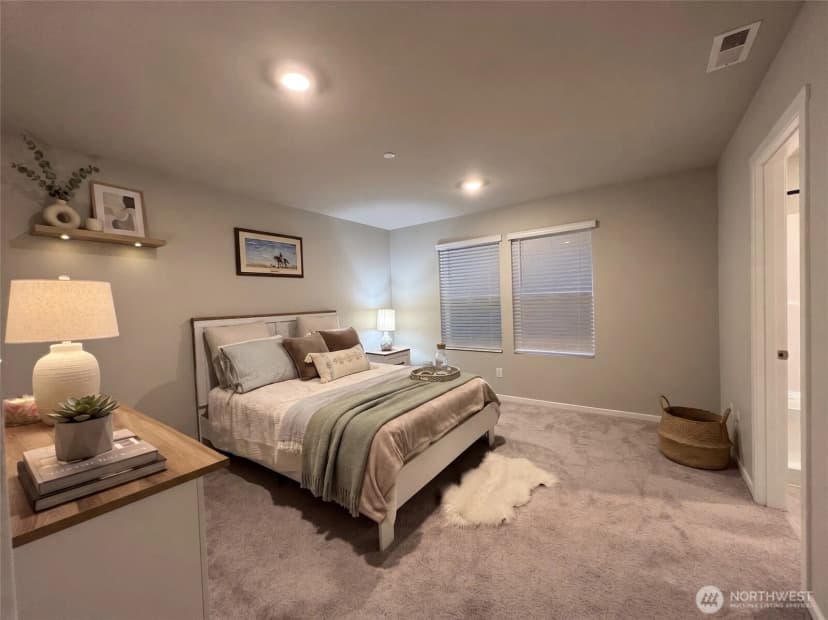 Property photo for 4233 Pronghorn Place, Bremerton photo 10
