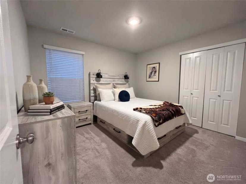 Property photo for 4233 Pronghorn Place, Bremerton photo 16