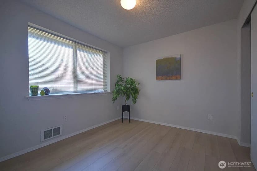 Property photo for 19611 - 19613 9th Avenue Ct E, Spanaway photo 20