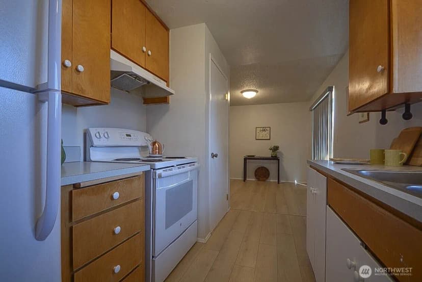 Property photo for 19611 - 19613 9th Avenue Ct E, Spanaway photo 14