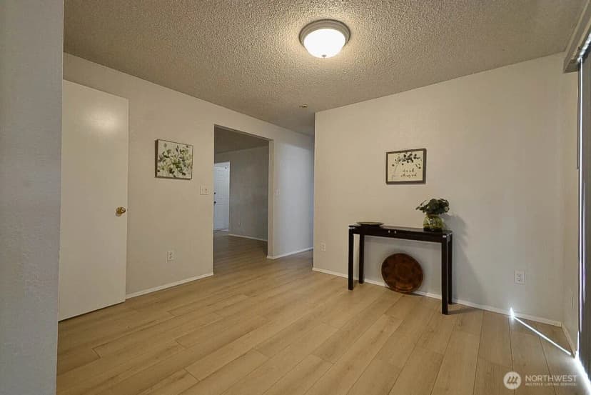 Property photo for 19611 - 19613 9th Avenue Ct E, Spanaway photo 10