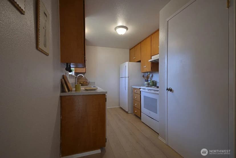 Property photo for 19611 - 19613 9th Avenue Ct E, Spanaway photo 13