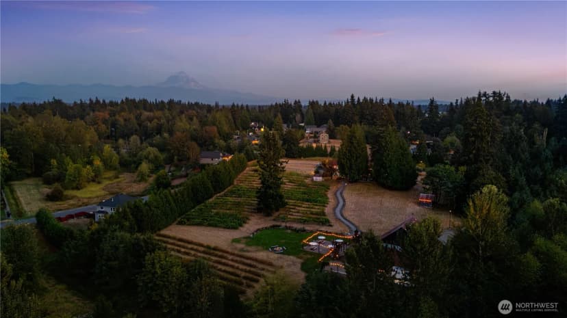 Property photo for 1425 210th Avenue E, Lake Tapps photo 7