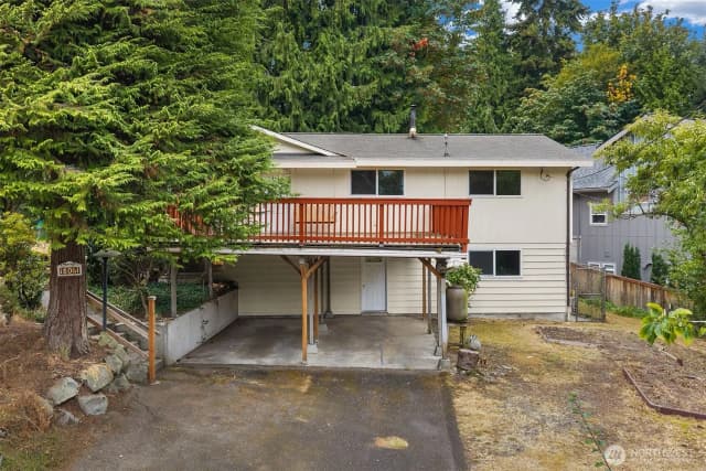 Property photo for 18061 28th Avenue Ne, Lake Forest Park