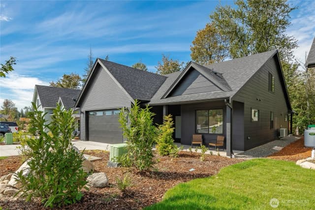 Property photo for 2944 Cedar View Way, Blaine