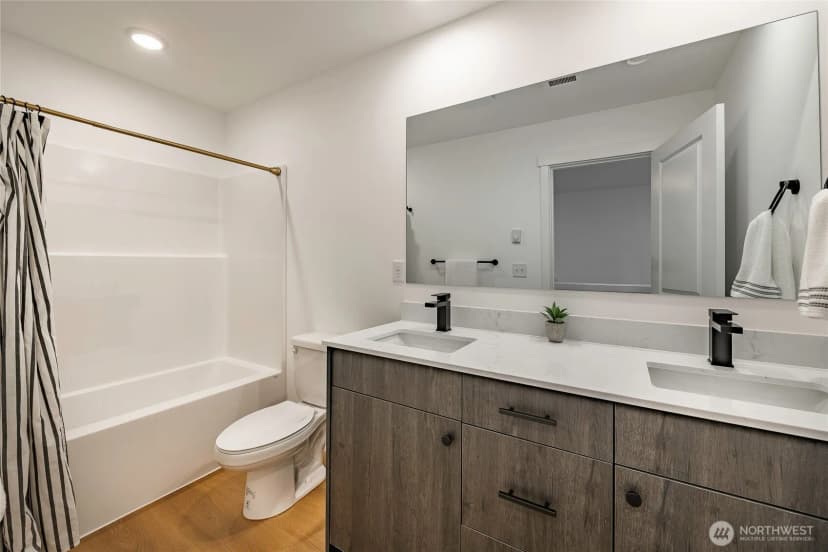Property photo for 2944 Cedar View Way, Blaine photo 27