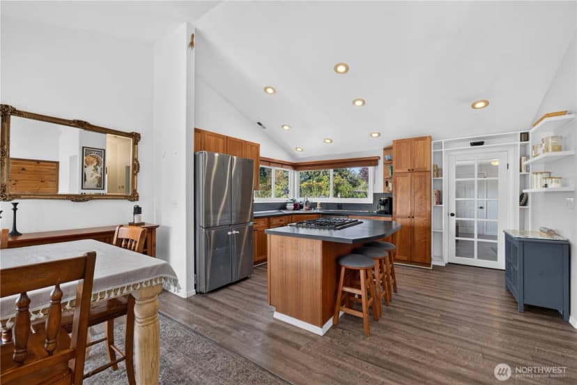 Property photo for 503 Gove Street Steilacoom, Steilacoom photo 5