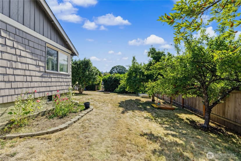 Property photo for 503 Gove Street Steilacoom, Steilacoom photo 22