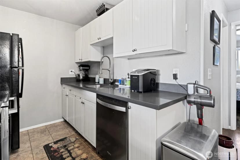 Property photo for 22977 Marine View Drive S #c103, Des Moines photo 13