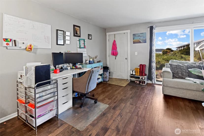 Property photo for 22977 Marine View Drive S #c103, Des Moines photo 10