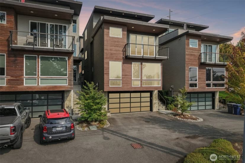 Property photo for 8710 112th Avenue Ne, Kirkland photo 35