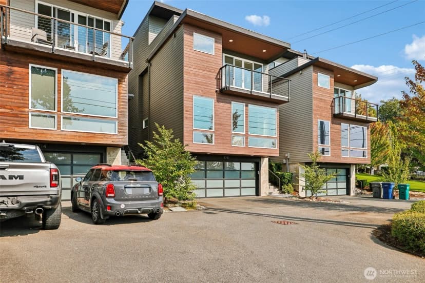Property photo for 8710 112th Avenue Ne, Kirkland photo 40