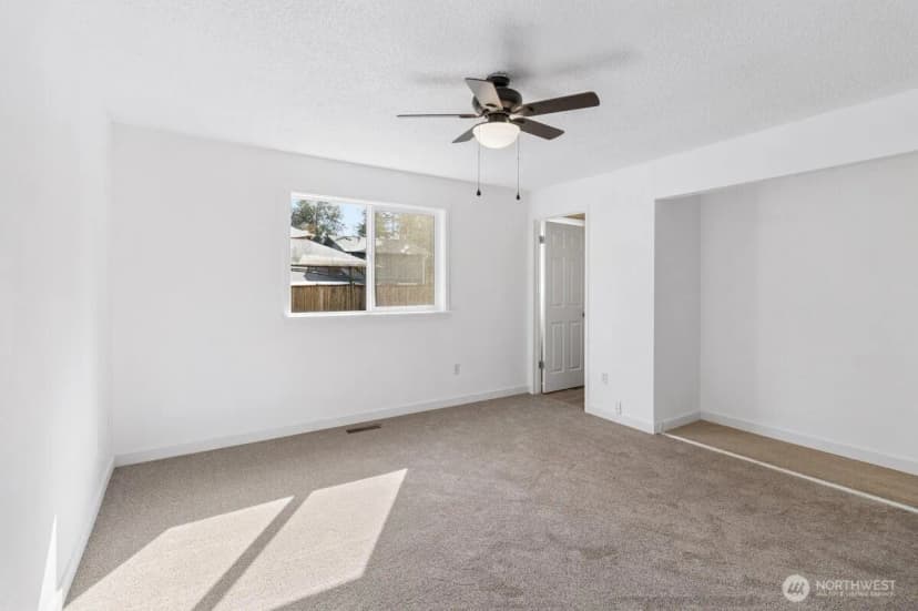 Property photo for 15903 95th Avenue Ct E, Puyallup photo 19