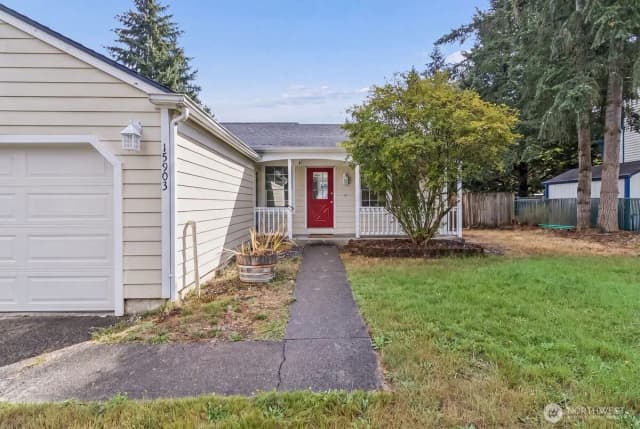 Property photo for 15903 95th Avenue Ct E, Puyallup photo 3