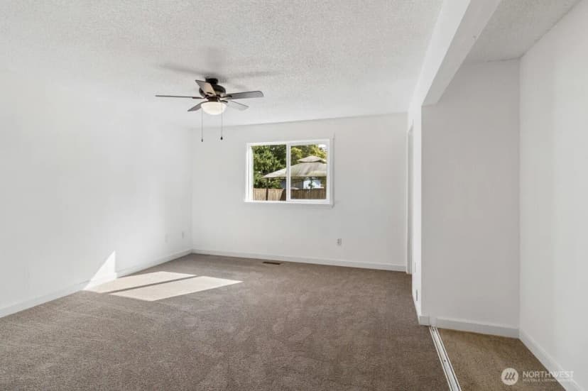 Property photo for 15903 95th Avenue Ct E, Puyallup photo 18