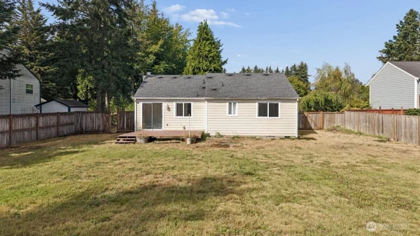 Property photo for 15903 95th Avenue Ct E, Puyallup photo 7