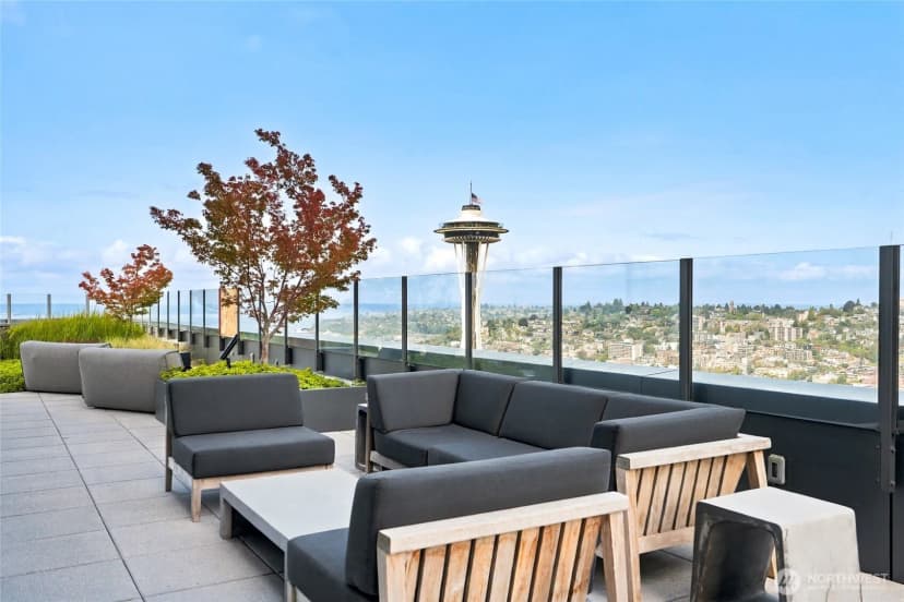 Property photo for 2510 6th Avenue #1403, Seattle photo 10
