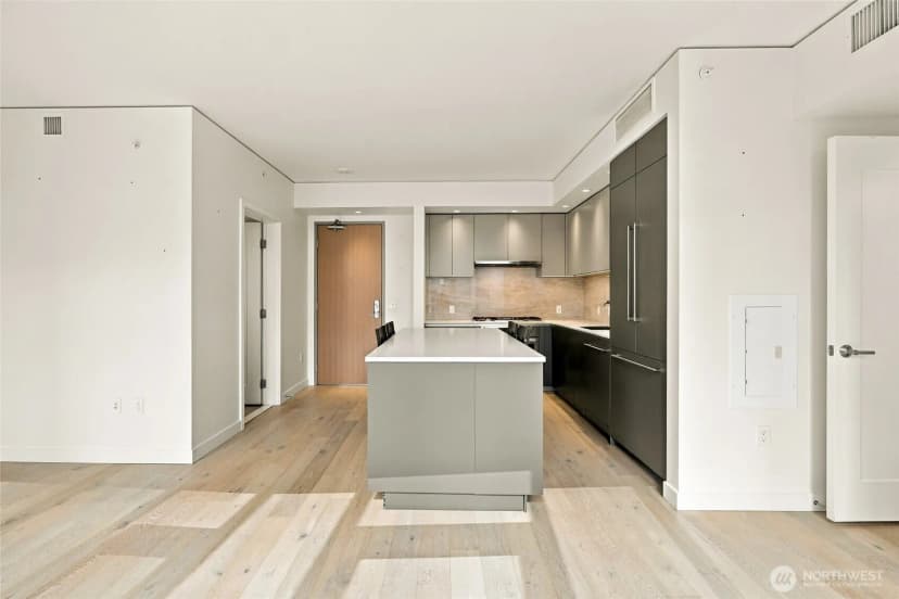 Property photo for 2510 6th Avenue #1403, Seattle photo 30