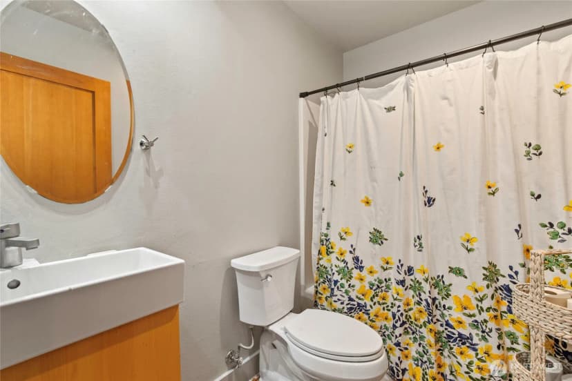 Property photo for 9682 Beacon Avenue S, Seattle photo 15