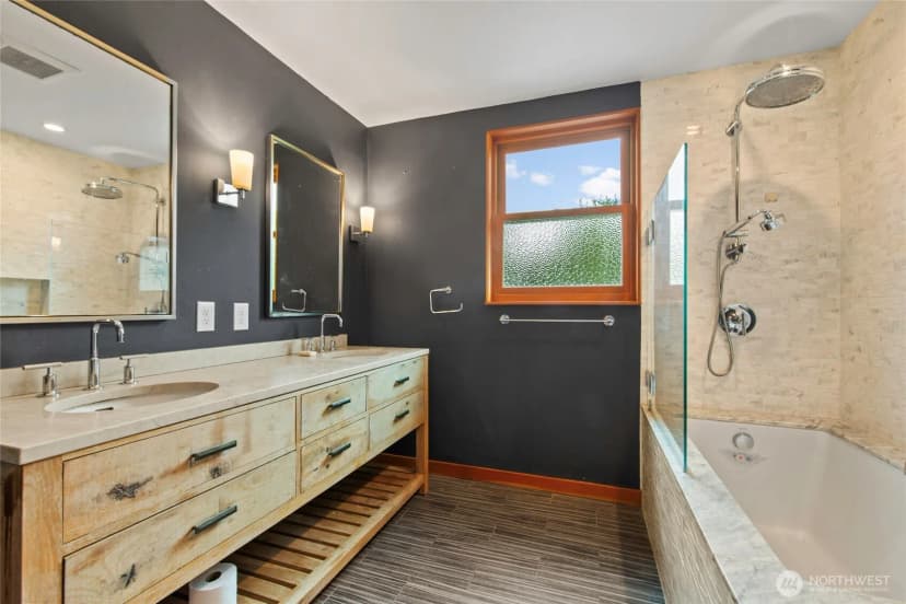Property photo for 9682 Beacon Avenue S, Seattle photo 21