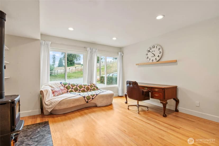Property photo for 9682 Beacon Avenue S, Seattle photo 6