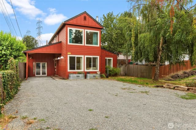 Property photo for 9682 Beacon Avenue S, Seattle
