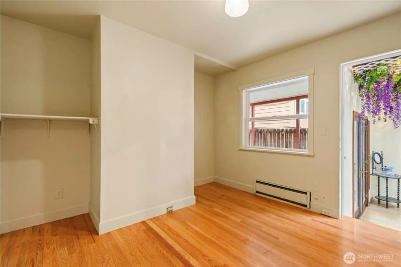Property photo for 9682 Beacon Avenue S, Seattle photo 16