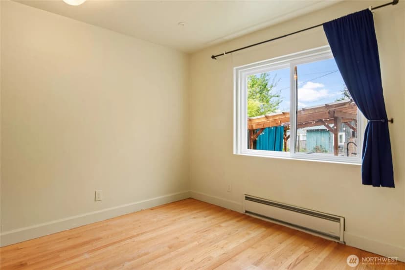 Property photo for 9682 Beacon Avenue S, Seattle photo 14
