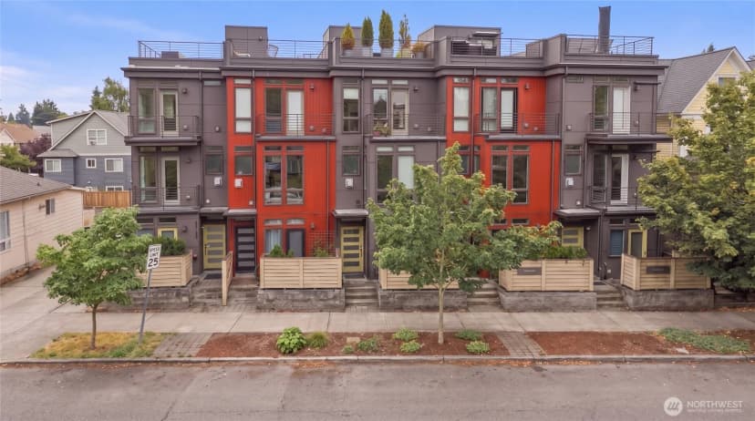 Property photo for 7459 Woodlawn Avenue Ne #a, Seattle photo 26