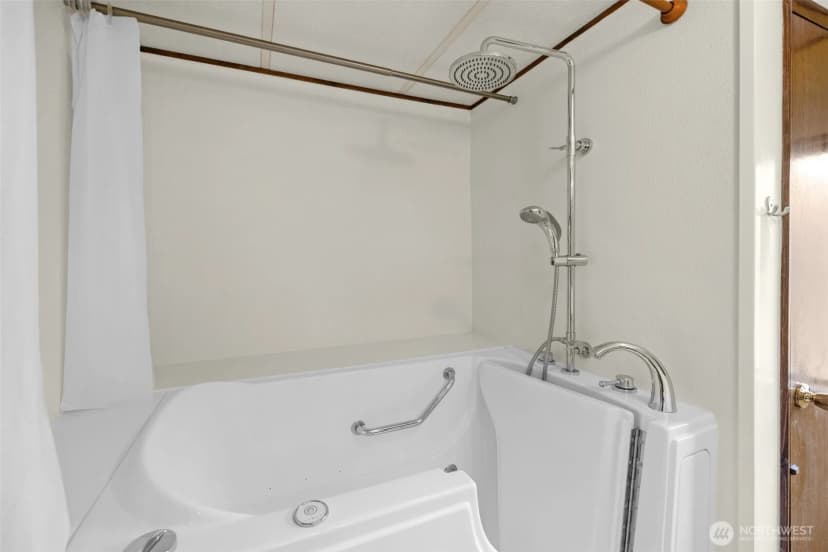 Property photo for 5810 Fleming Street #23, Everett photo 24
