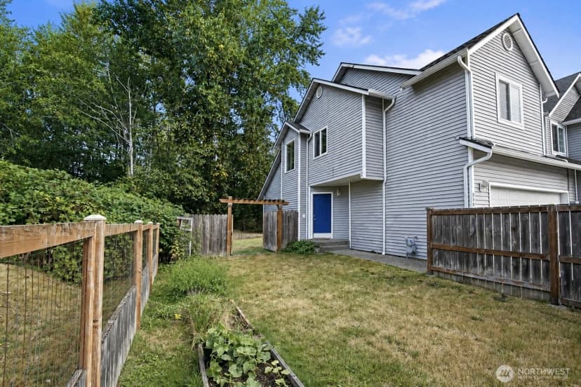 Property photo for 9503 Chapel Hill Road Ne, Lake Stevens photo 2