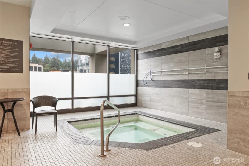 Property photo for 177 107th Ave Ne #1204, Bellevue photo 17