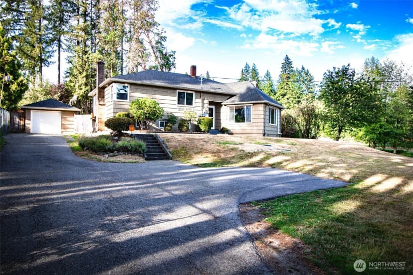 Property photo for 6438 Tracyton Boulevard Nw, Bremerton photo 5