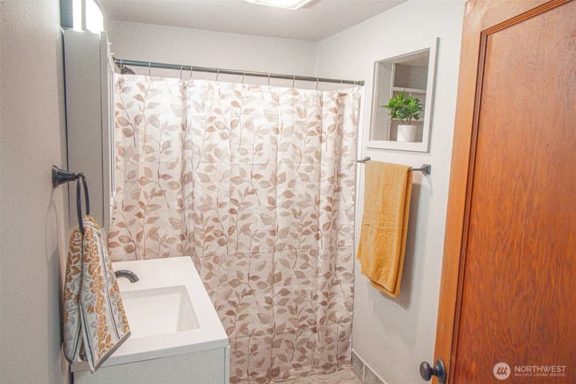 Property photo for 6438 Tracyton Boulevard Nw, Bremerton photo 21