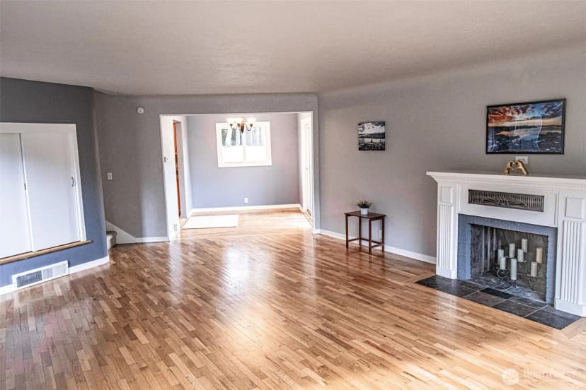 Property photo for 6438 Tracyton Boulevard Nw, Bremerton photo 9