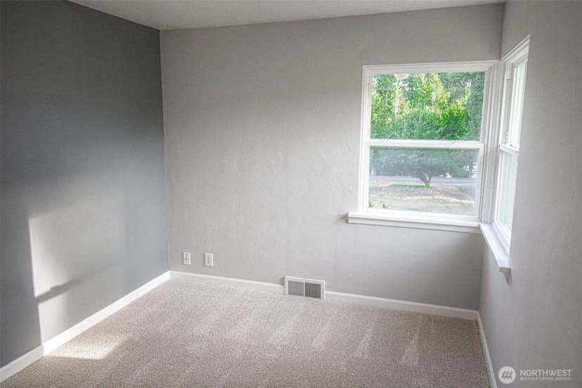 Property photo for 6438 Tracyton Boulevard Nw, Bremerton photo 25